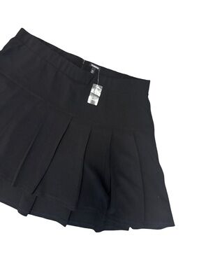 Torrid Black Pleated Skirt